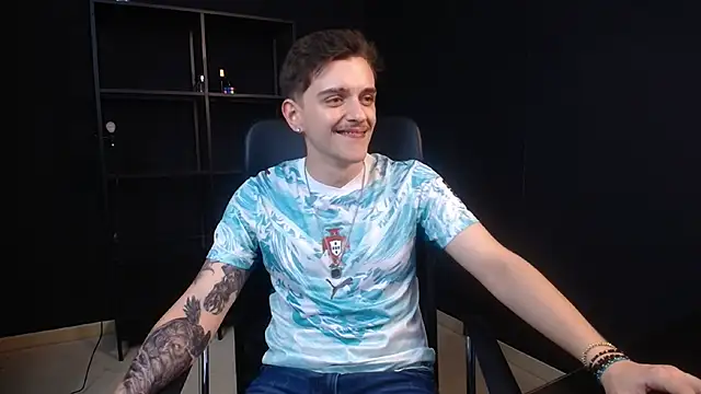 XXX chat uživo modela FelixStarkk