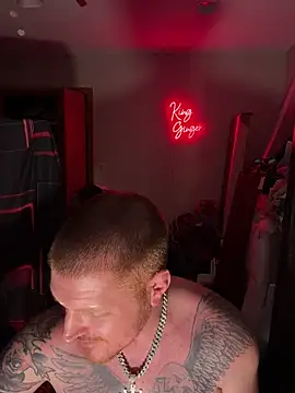 CloudyKingG's Live XXX Chat