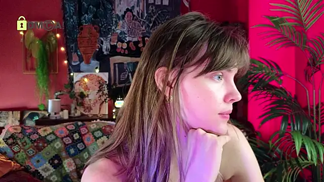 Aurora_vale Adlı Modelin Canlı XXX Sohbeti
