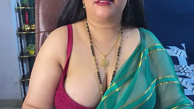FlatVincy4 Chat XXX live