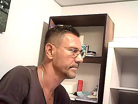 Chat XXX en directo de mastercharisma35