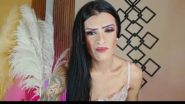 ZAMMIRA live XXX chat
