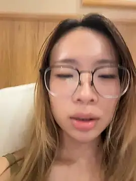 xiaozz-001 Webcam Show