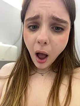 Živý XXX chat Lunabelle_