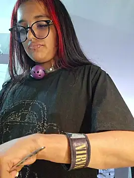 Živý XXX chat carolinerue
