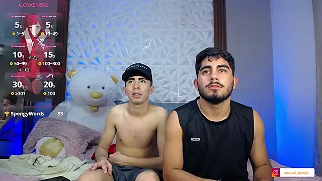 Michael_and_twinkk Show Webcam