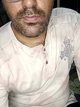 دردشة _naughtyboyX_ الجنسية المباشرة