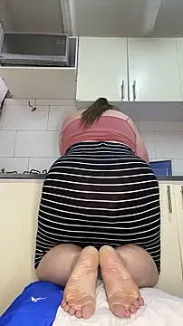 دردشة Chloee_Peach الجنسية المباشرة