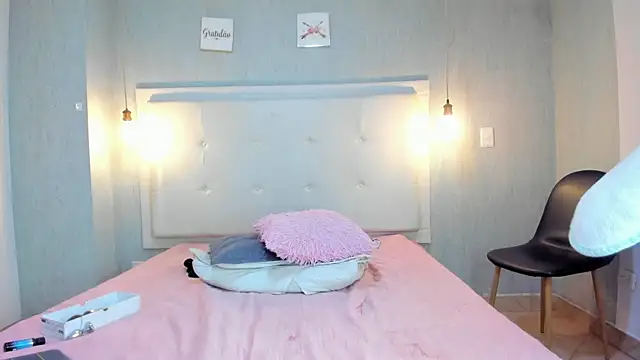 Suxan_fox Chat XXX live