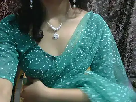 Adorable_Ayesha: онлайн-секс-чат