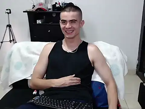 Czat XXX na żywo – Zac_Efront