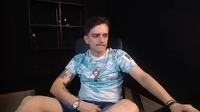 FelixStarkk live XXX chat