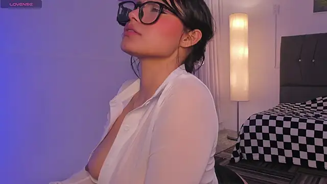 InfernalKiss 라이브 XXX 채팅