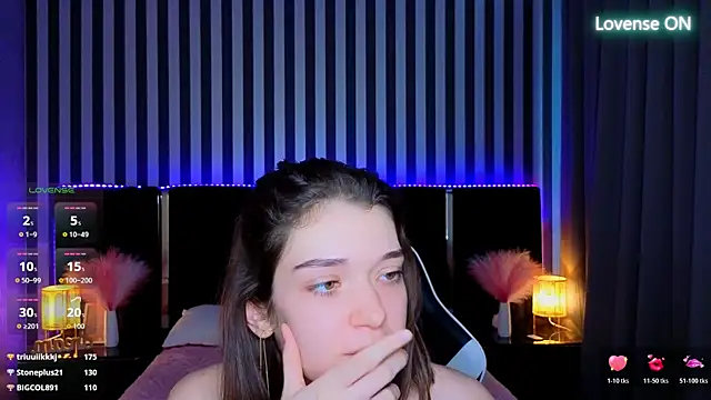 צ'אט XXX בשידור חי של Cherry_Wipe