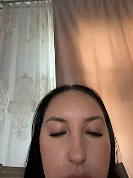 Lucy_doll22 Live XXX-chat