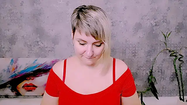 Djullia Adlı Modelin Canlı XXX Sohbeti