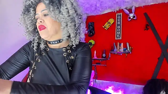 Chat +18 de jena_derboo ao vivo