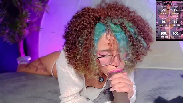 emmanakamura – Naživo XXX chat