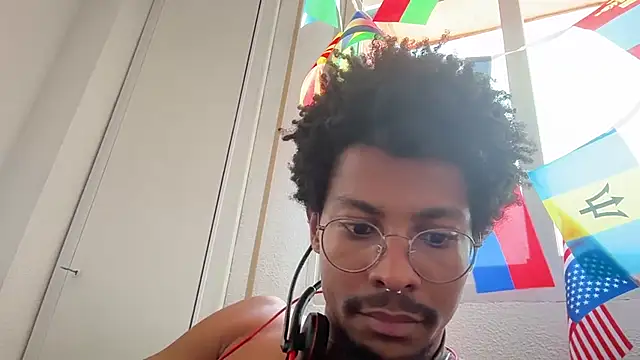 HoleBreeder Live XXX-Chat