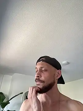 MattMiller28 লাইভ XXX চ্যাট