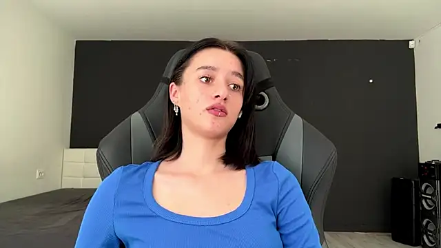 NakishaPreedom Adlı Modelin Canlı Sohbet Odası