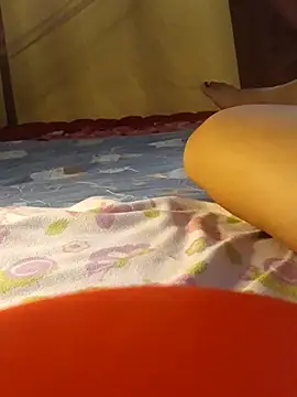 -Tara-a Live XXX Chat