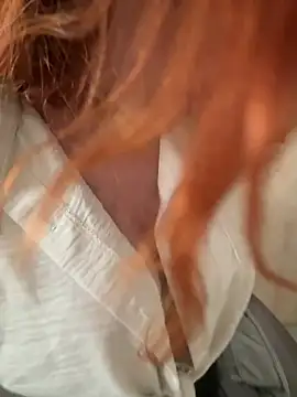 دردشة LisaElfy الجنسية المباشرة