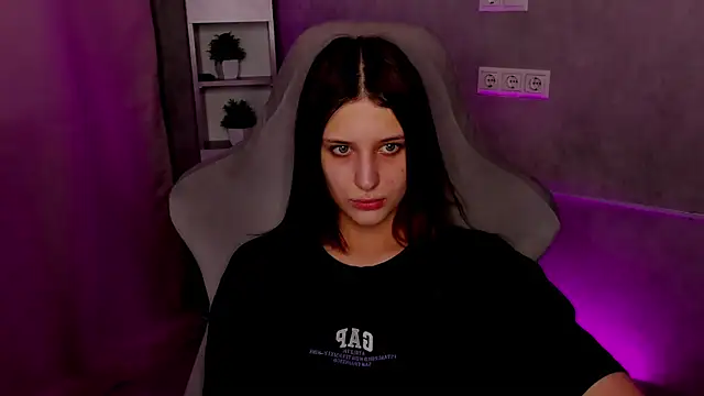 Lisa_Allison Obrolan Langsung XXX