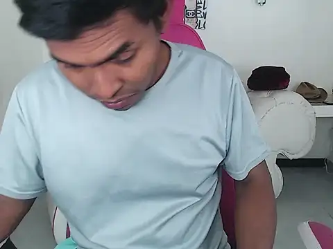 Adam_Morgan2 লাইভ XXX চ্যাট
