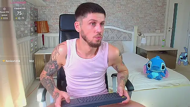 JonahShaw live XXX chat