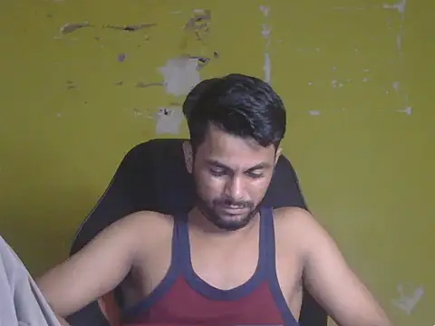 XXX chat uživo modela Stubborndesiboy