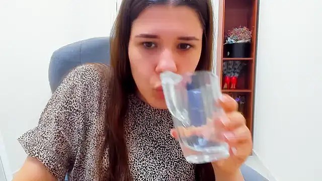 Joannia's Live XXX Chat