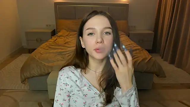 SharriSang Adlı Modelin Canlı XXX Sohbeti