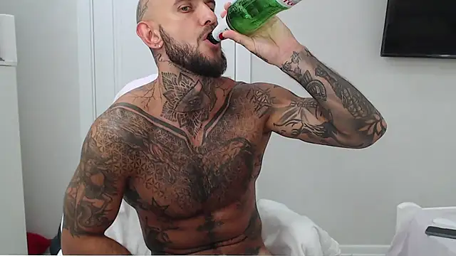 Czat XXX na żywo – maxi_foxxx