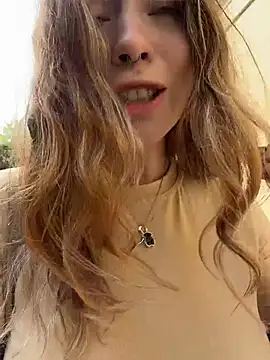 _NotYourSlut_のライブXXXチャット