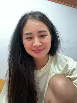 LittleSun_ Chat XXX in diretta