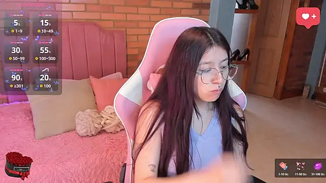 Amy_joones: онлайн-секс-чат