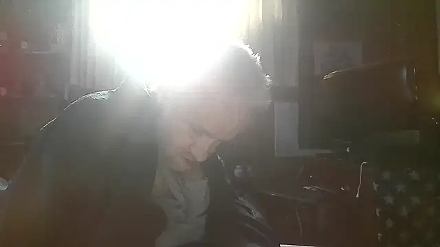 Chat XXX en directo de Makowboy
