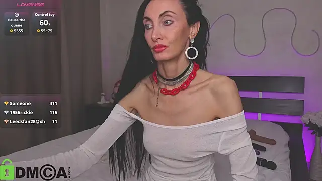 Avrora_Mars Adlı Modelin Canlı XXX Sohbeti