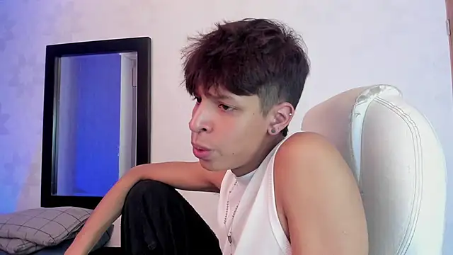 Ethan_qop 라이브 XXX 채팅