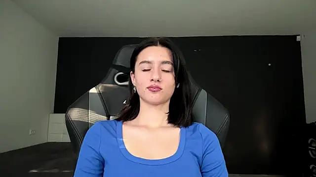 NakishaPreedom XXX чат на живо