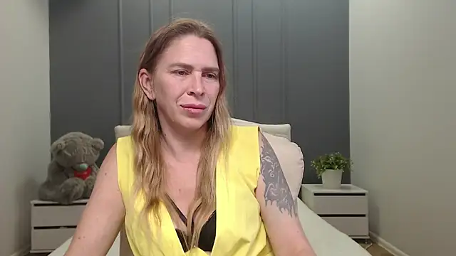 TessaDaybreak's Live XXX Chat