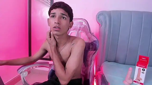 Chat +18 de Joseph18_ ao vivo