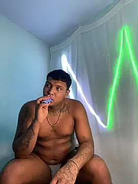 Axell_king07 Live XXX Chat
