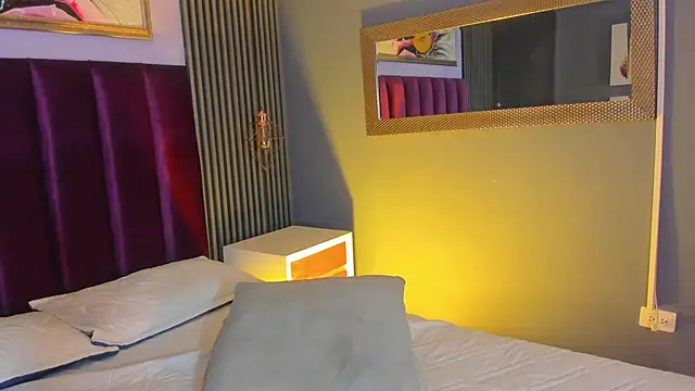 Chat +18 de LauraAristizabal ao vivo