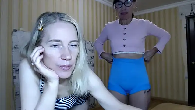 Javelinka Live XXX-chat