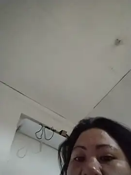 TeaseNPlease_13 XXX чат на живо