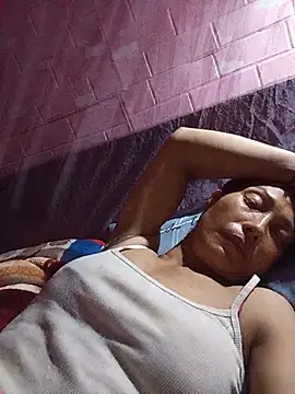 Lily-ly XXX чат на живо