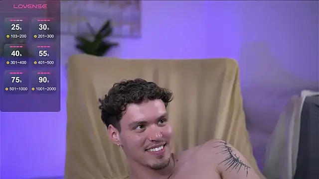 CurlyStarX Chat XXX live