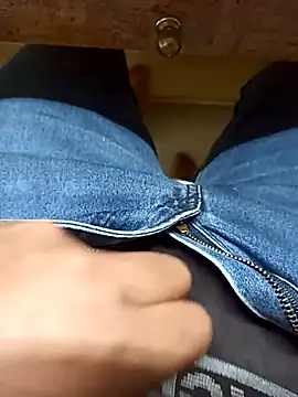 rentalboy29 Show in webcam